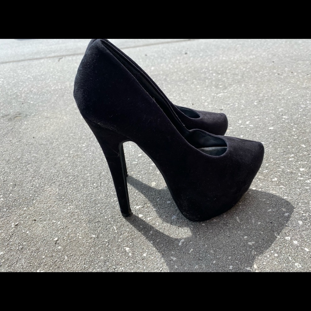Black heels